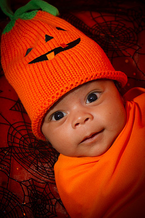 Baby Sebastian Sanchez First Month
